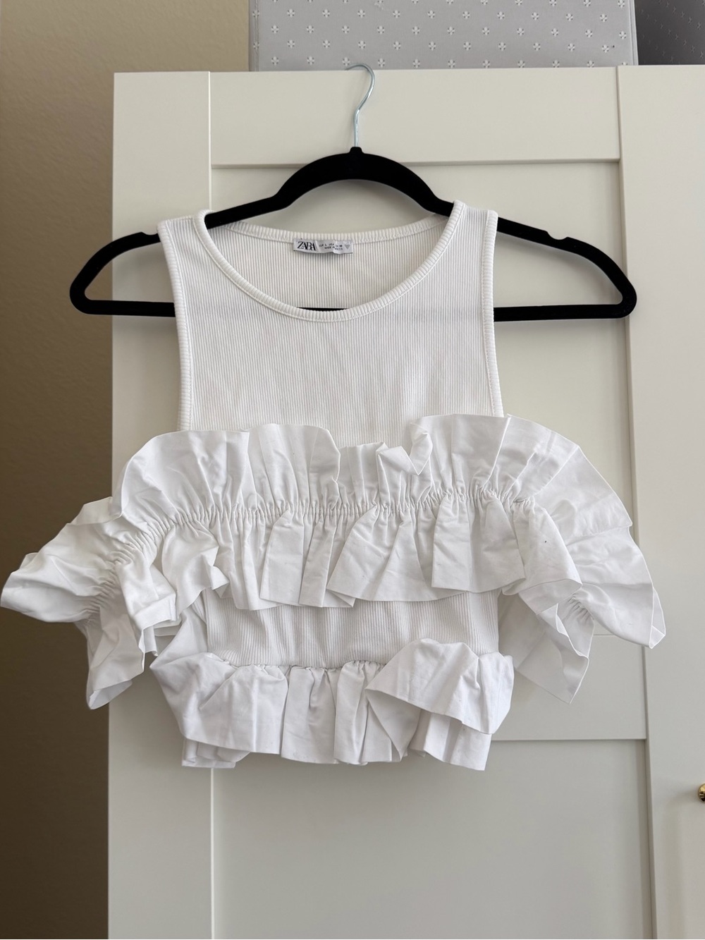 Zara White Ruffle Sleeve Top - Size: L - Never Worn - Without Tags